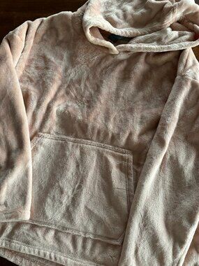 Champion Pink Fuzzy Hoodie XXL Cozy Sweatshirt